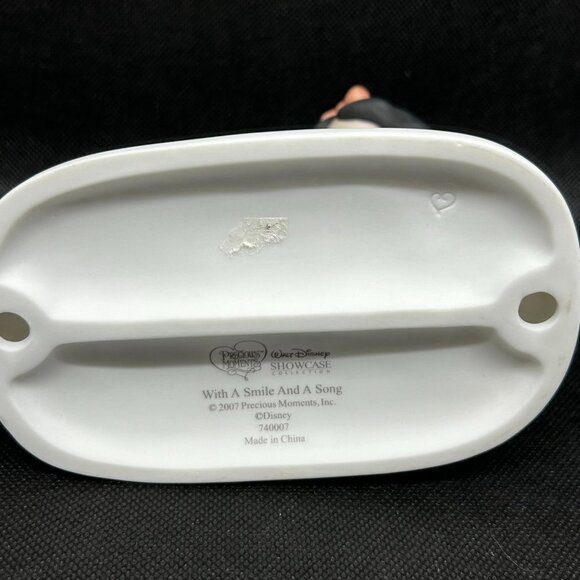 Disney Precious Moments “With A Smile and A Song" figurine - Picture 7 of 7